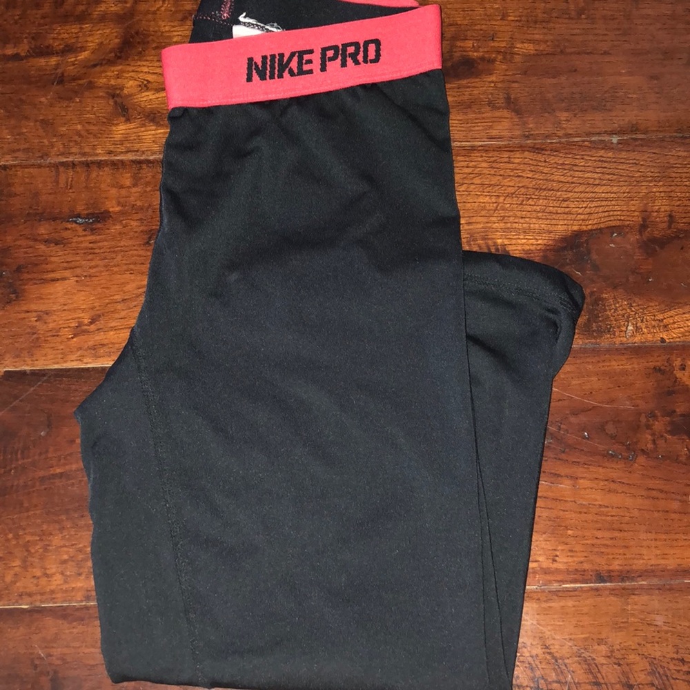 Nike Capri Leggings